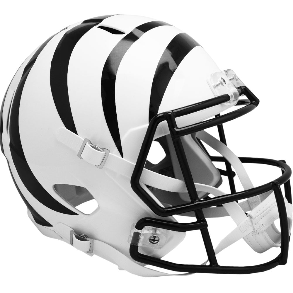 Why are Cincinnati Bengals wearing white helmets?